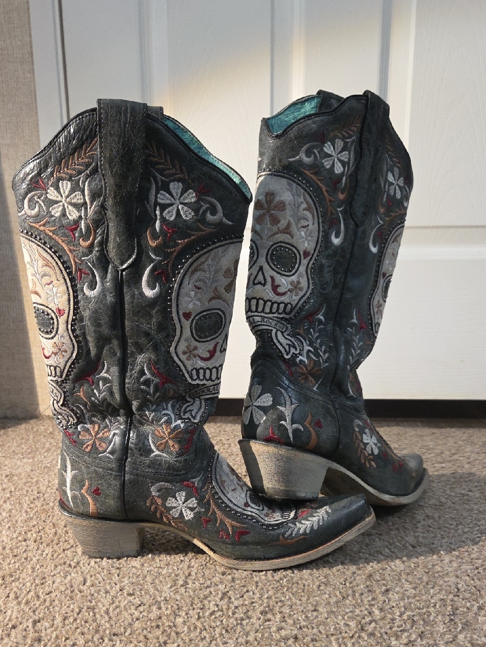 Corral Ladies Black Sugar Skull Embroidery & Studs Boots Western Cowboy Boots